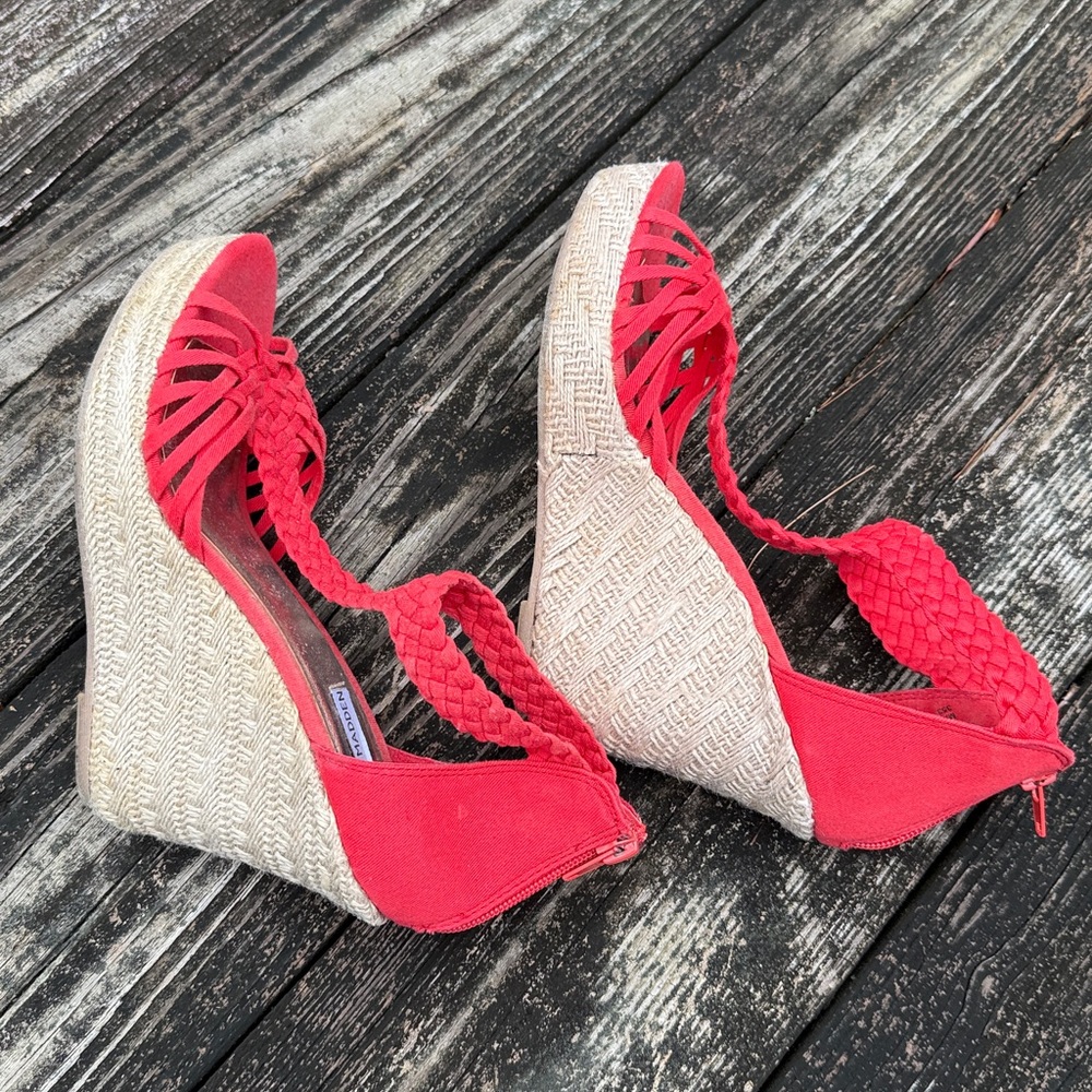 Steve Madden Red Braided T-Strap Heels - Picture 8 of 13